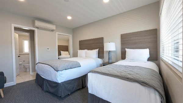Ocean Park Inn Main image